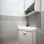 Apartment Fresh & Floral - Large For 4 - Batignolles