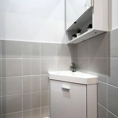 Apartmán Fresh & Floral - Large For 4 - Batignolles