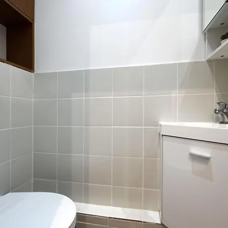 Fresh & Floral - Large For 4 - Batignolles